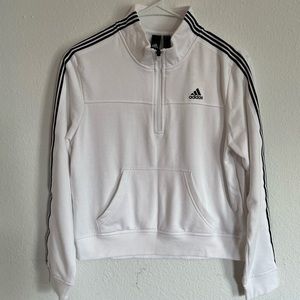 Adidas‎ boys black and white sweater. Size S. GUC.